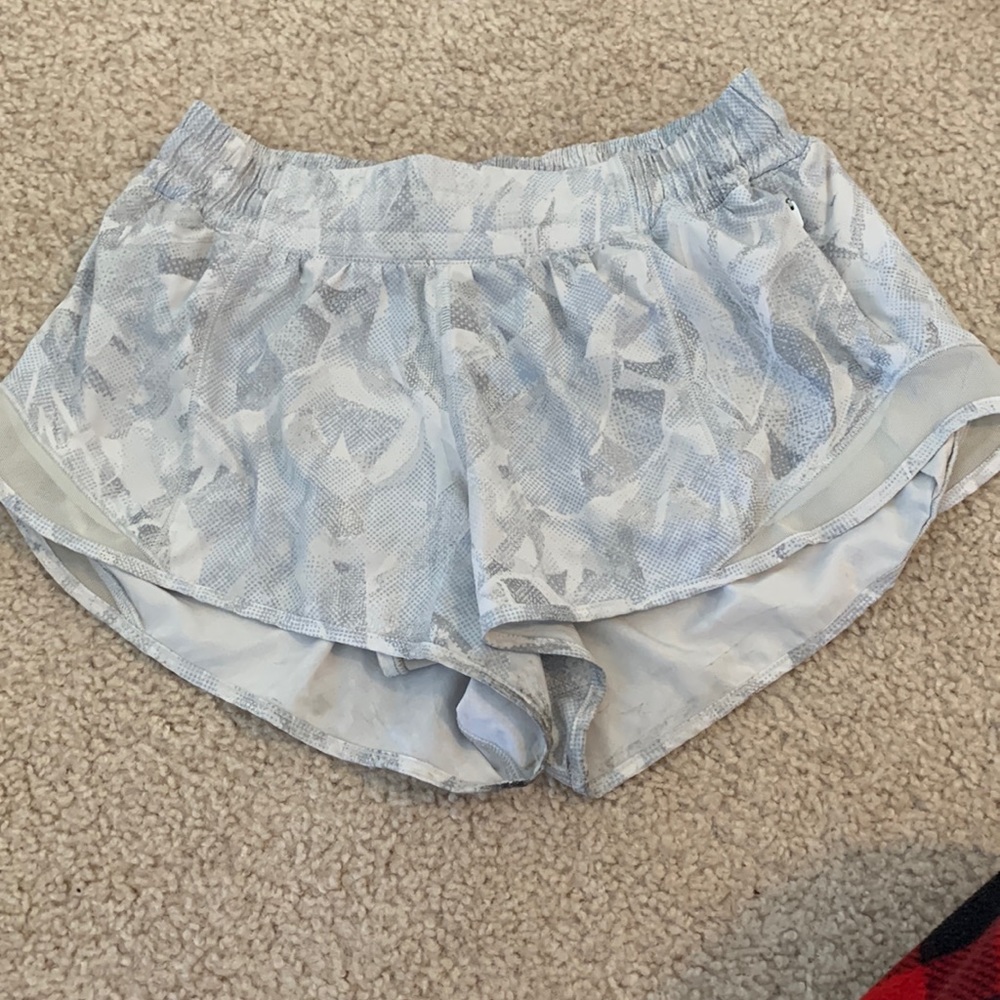 Lululemon hotty hot shorts